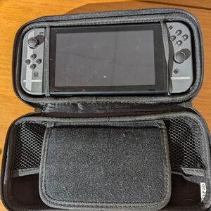 Nintendo Switch Smash Bros edition w/6 games